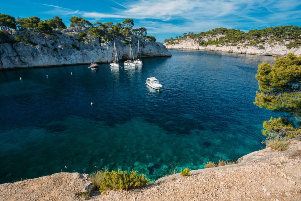 calanques-marseille-cassis-france-mediterraneenne-nature-sauvage-famille